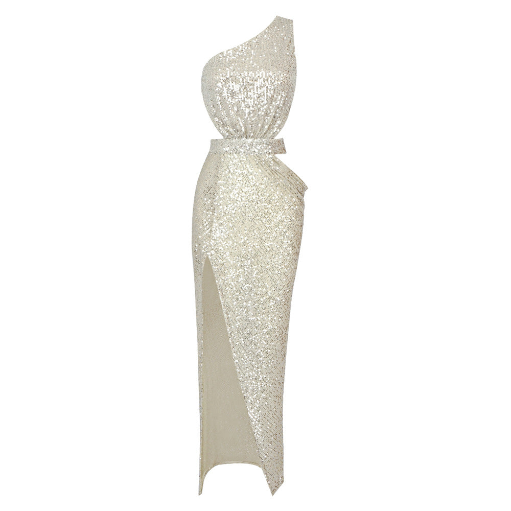 Damer Elegant aftenkjole med asymmetrisk snit og glitrende pailletter Skovae