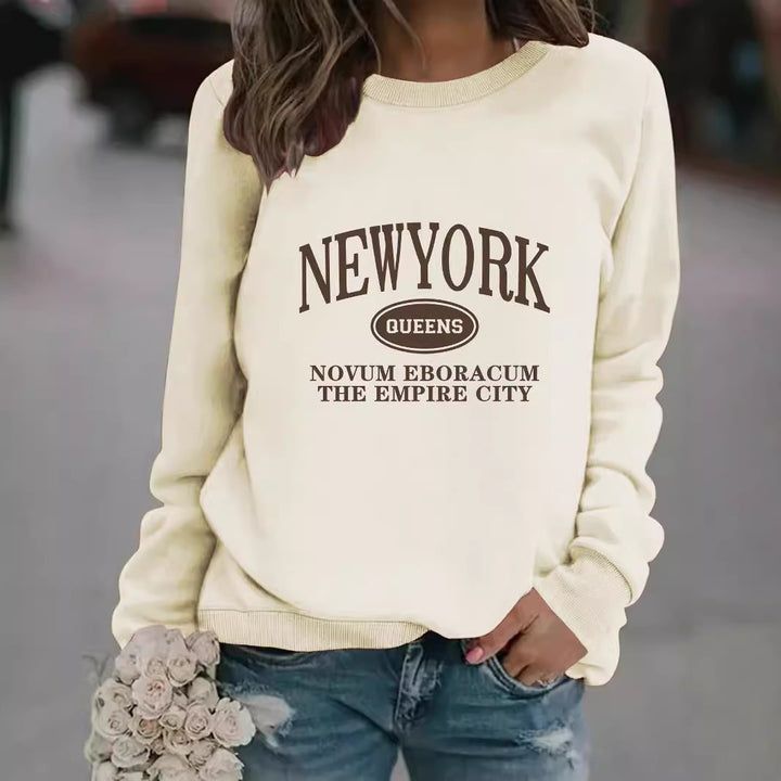 Kvinders sweatshirt med stilfuld New Yorker tekst Stilla