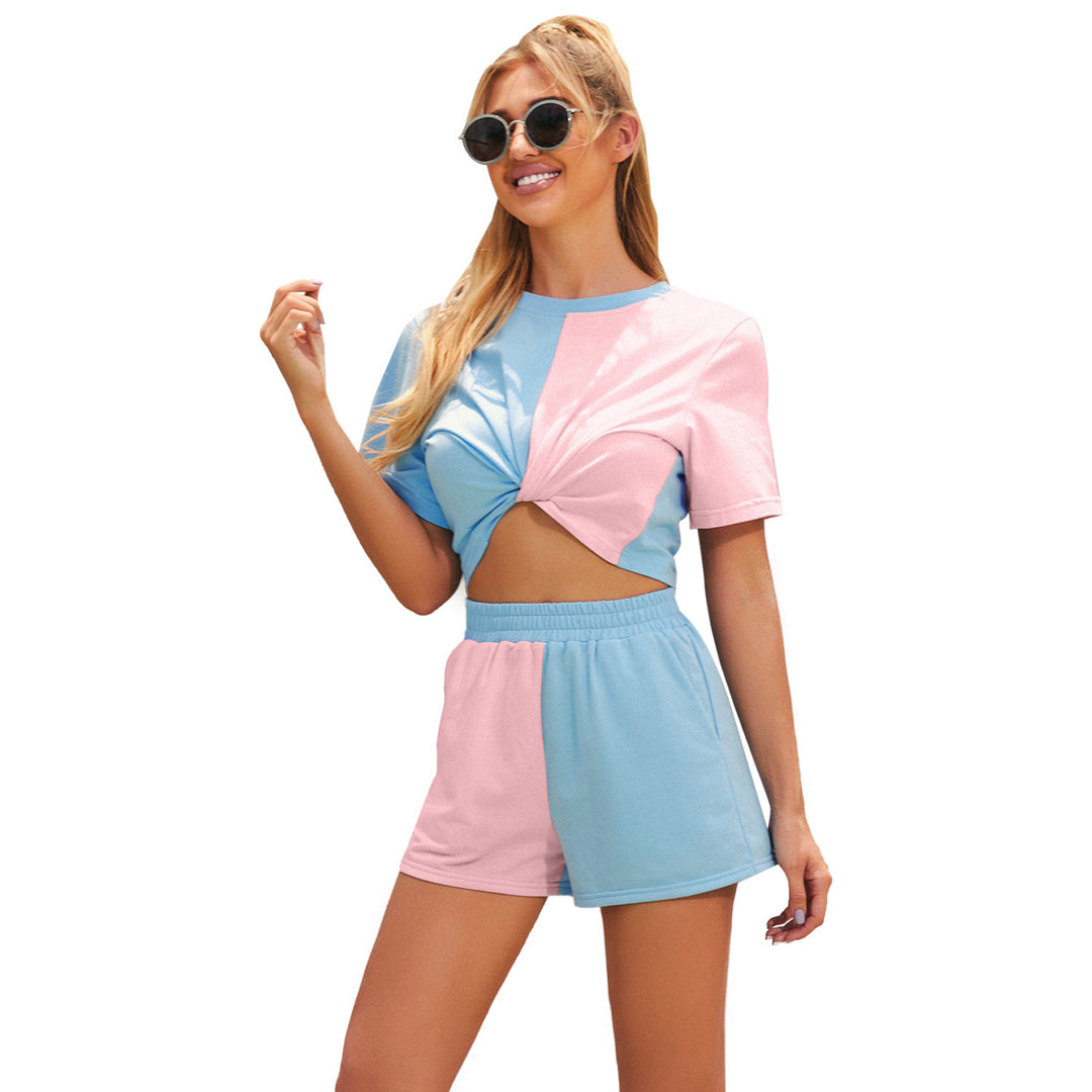 Kvindernes sporty sæt med moderigtigt crop top og korte bukser Stilla