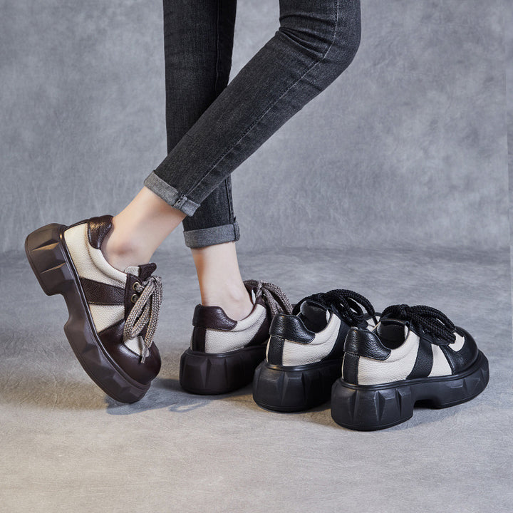 Femme Chunky Snørresneakers med struktureret Plateau-sål Stilla