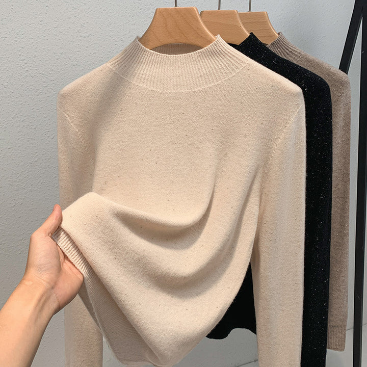 Dame strikpullover med fin glimmergarnstruktur og moderne ståkrave Stilla