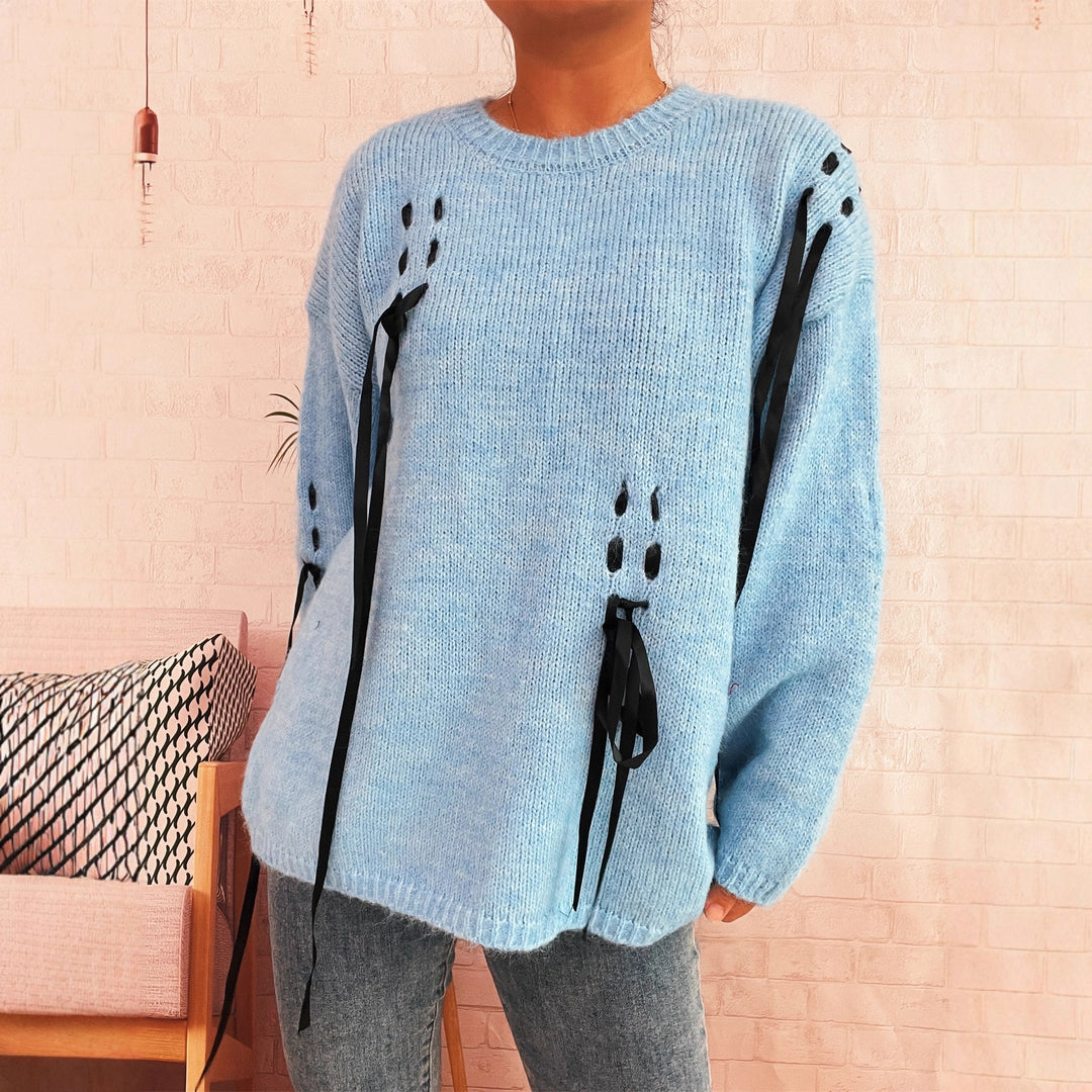 Dame stilfuld sweater med unikt snøredesign Stilla