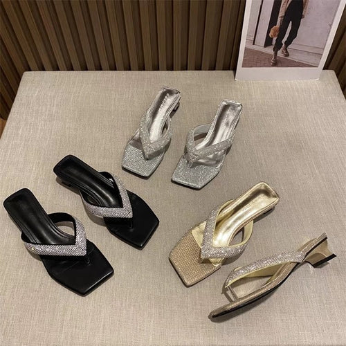Dame Glamourøse Tåsteg-Pumps med glitrende Riemendesign og komfortabel blokhæl Stilla