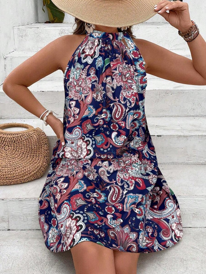 Dame fritidskjole i moderigtigt halterdesign med blomster paisley-mønster Skovae