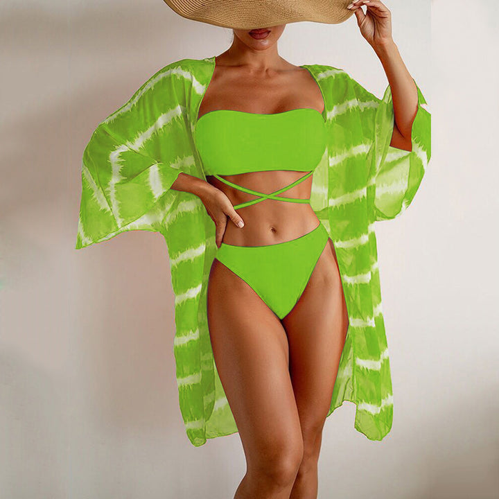 Dame Strandkimono med kontrasterende cut-outs og sommerligt design Stilla