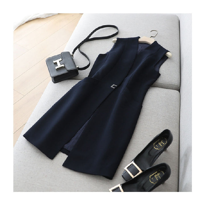 Damer asymmetrisk blazer-kjole i minimalistisk design Stilla