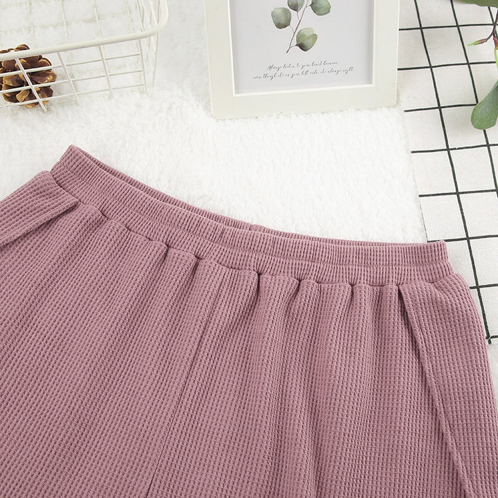 Dame afslappet sæt bestående af cropped top og shorts med ribstruktur Stilla