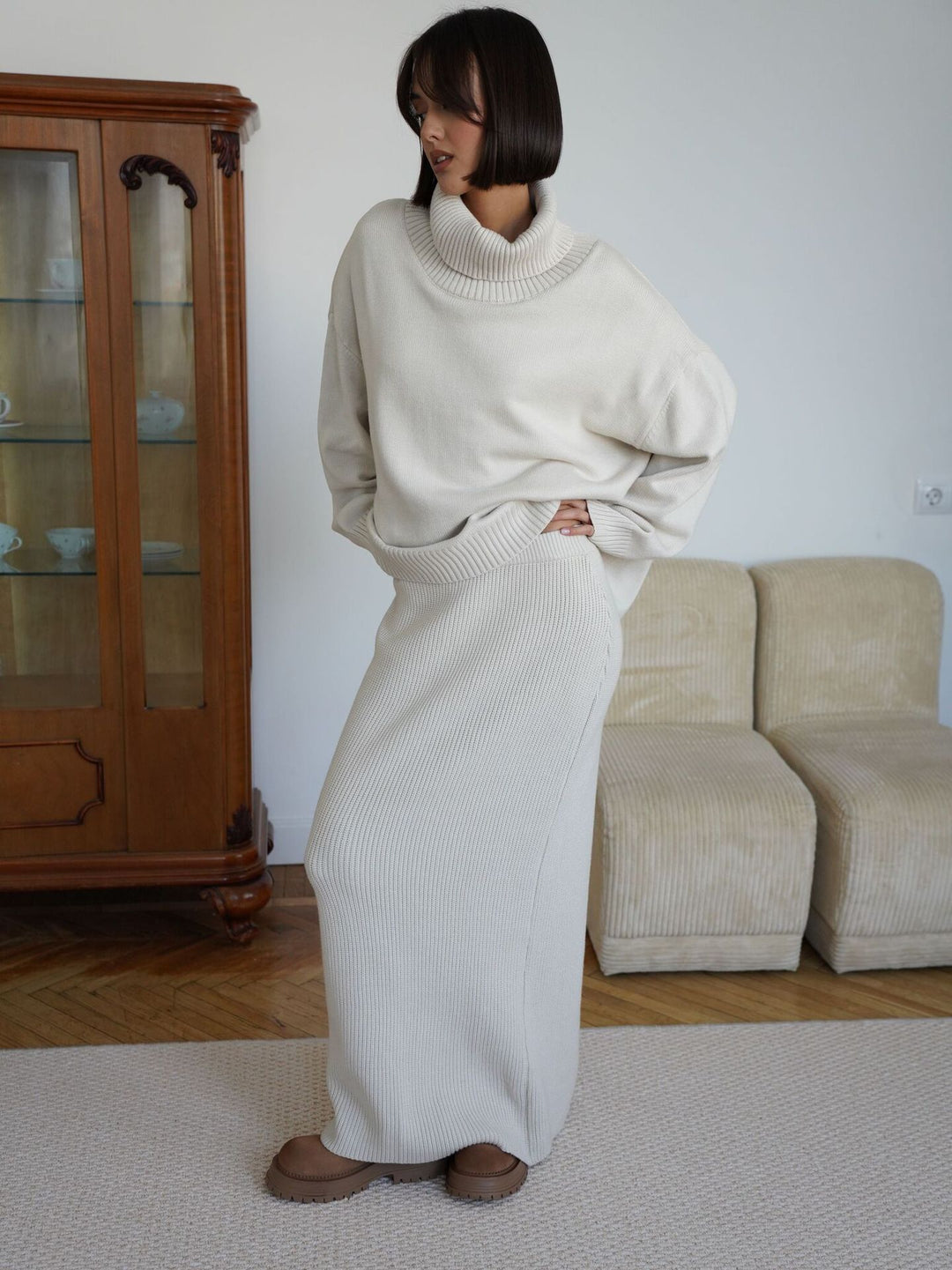 Kvinders strikket crop sweater og maxi nederdel sæt Stilla