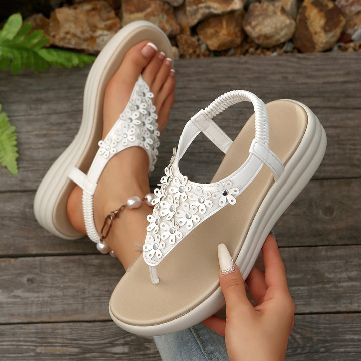 Dame platform-sandaler med florale applikationer Stilla