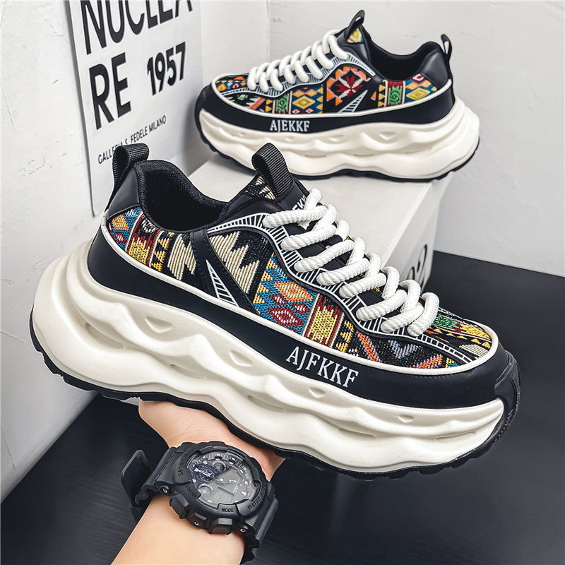 Femme Etisk inspirerede polstrede sneakers Stilla