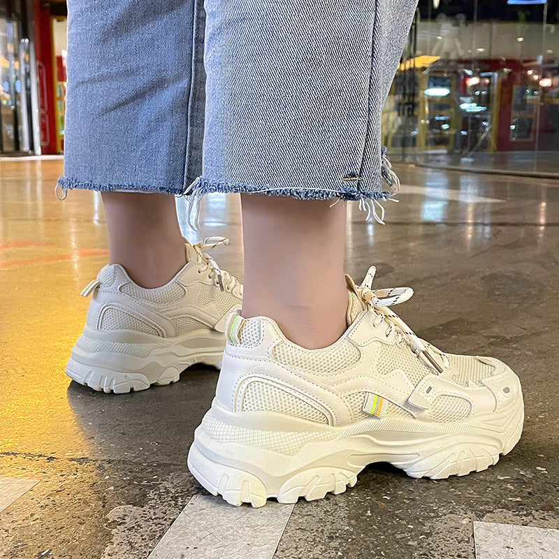 Dame Sporty Sneakers med åndbar mesh-overflade og stødabsorberende sål Stilla