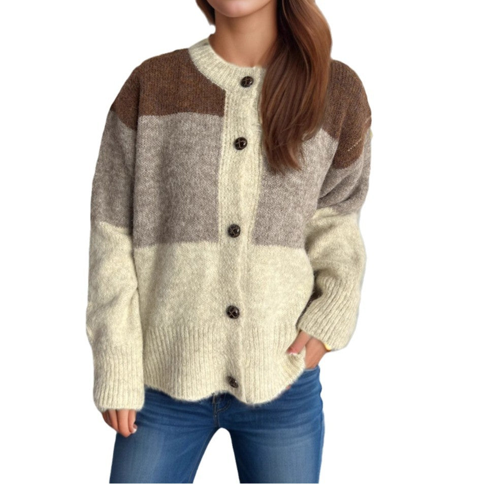 Kvinders hyggelige cardigan med moderigtigt farveblokdesign og dekorative knapper Stilla