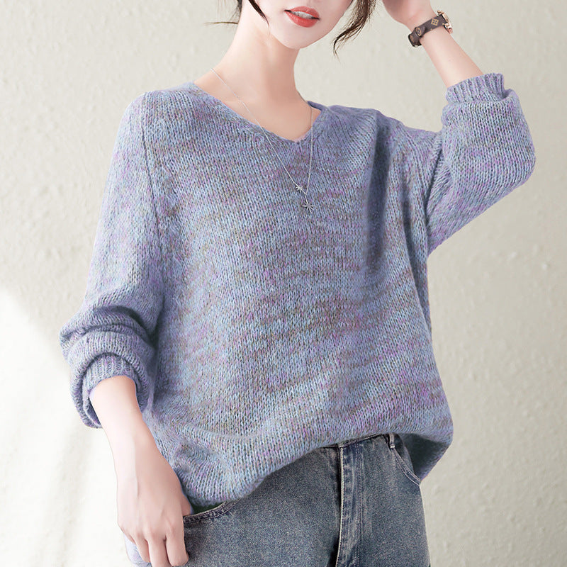 Kvinders komfortable strikket sweater med V-hals og afslappet pasform Stilla
