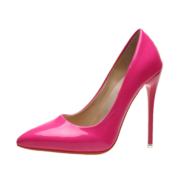 Dame nan elegante lakpumps med spids tå, høj stilettohæl og polstret indersål Skovae
