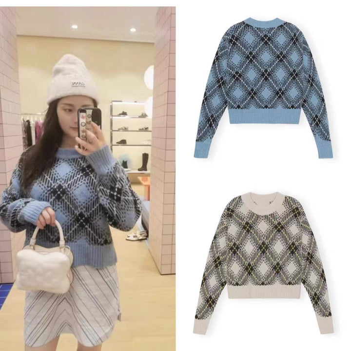 Dame sweater med stilfuldt ternet mønster og afslappet snit Stilla