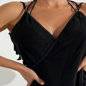 Dame Strandkjole med elegante frynse-detaljer og dyb V-udskæring Stilla