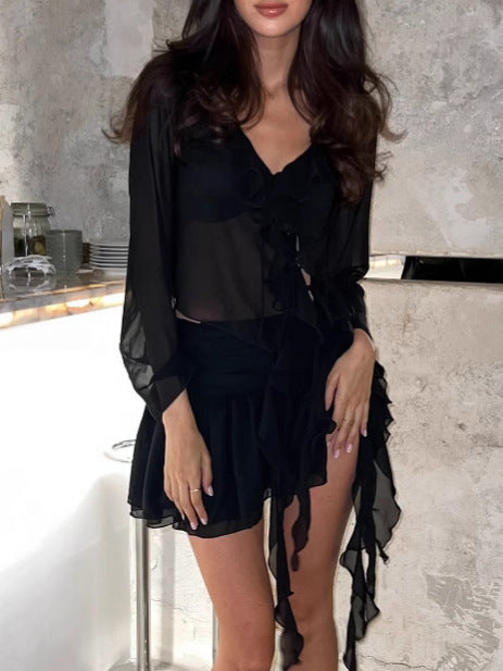 Dame Chice Rynke bluse med svangende kant og elegant talje Stilla