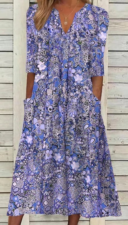 Dame maxikjole med blomster mønstre og praktiske sidelommer Stilla