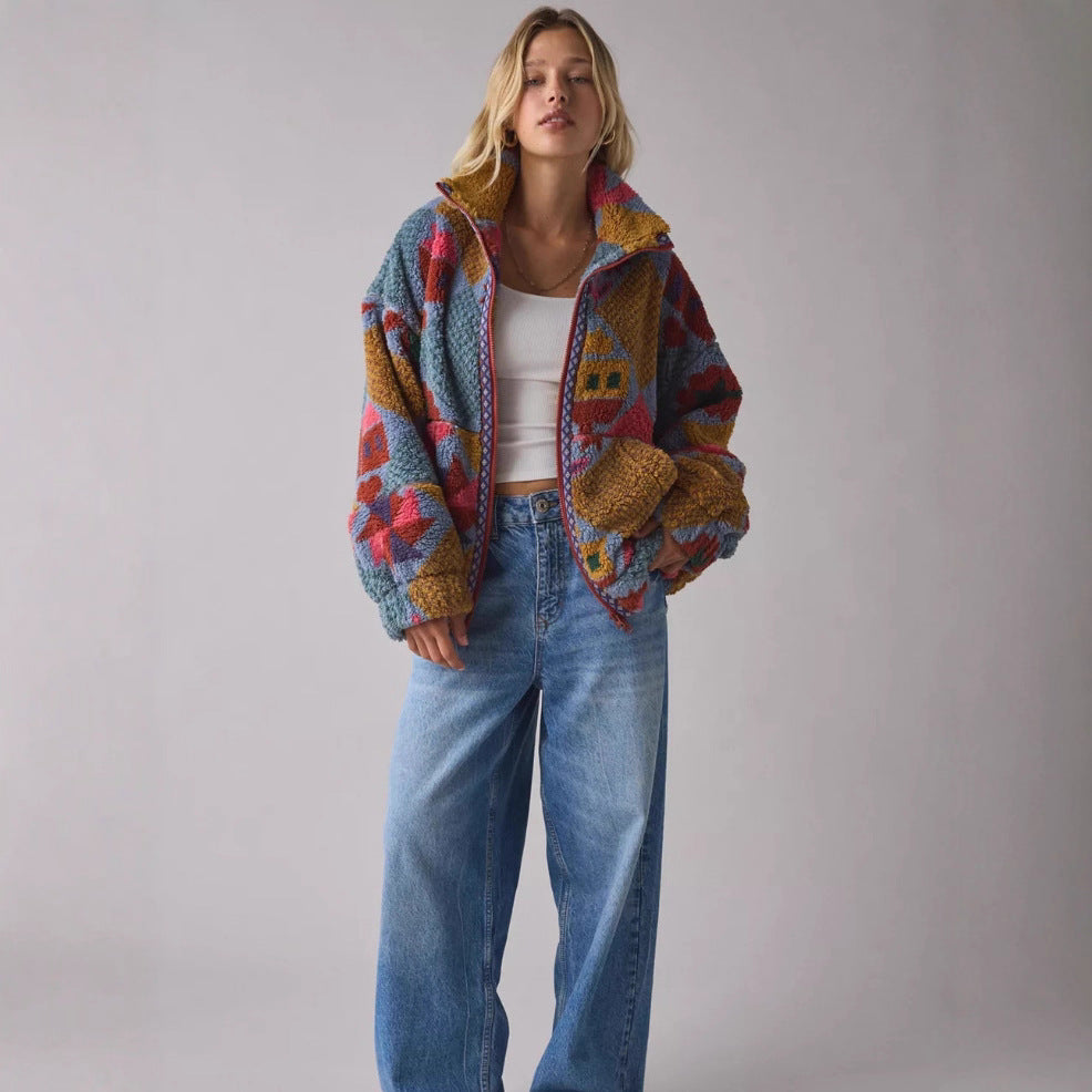 Dame Cozy Fleece Jakke med Farverigt Patchwork Mønster Stilla