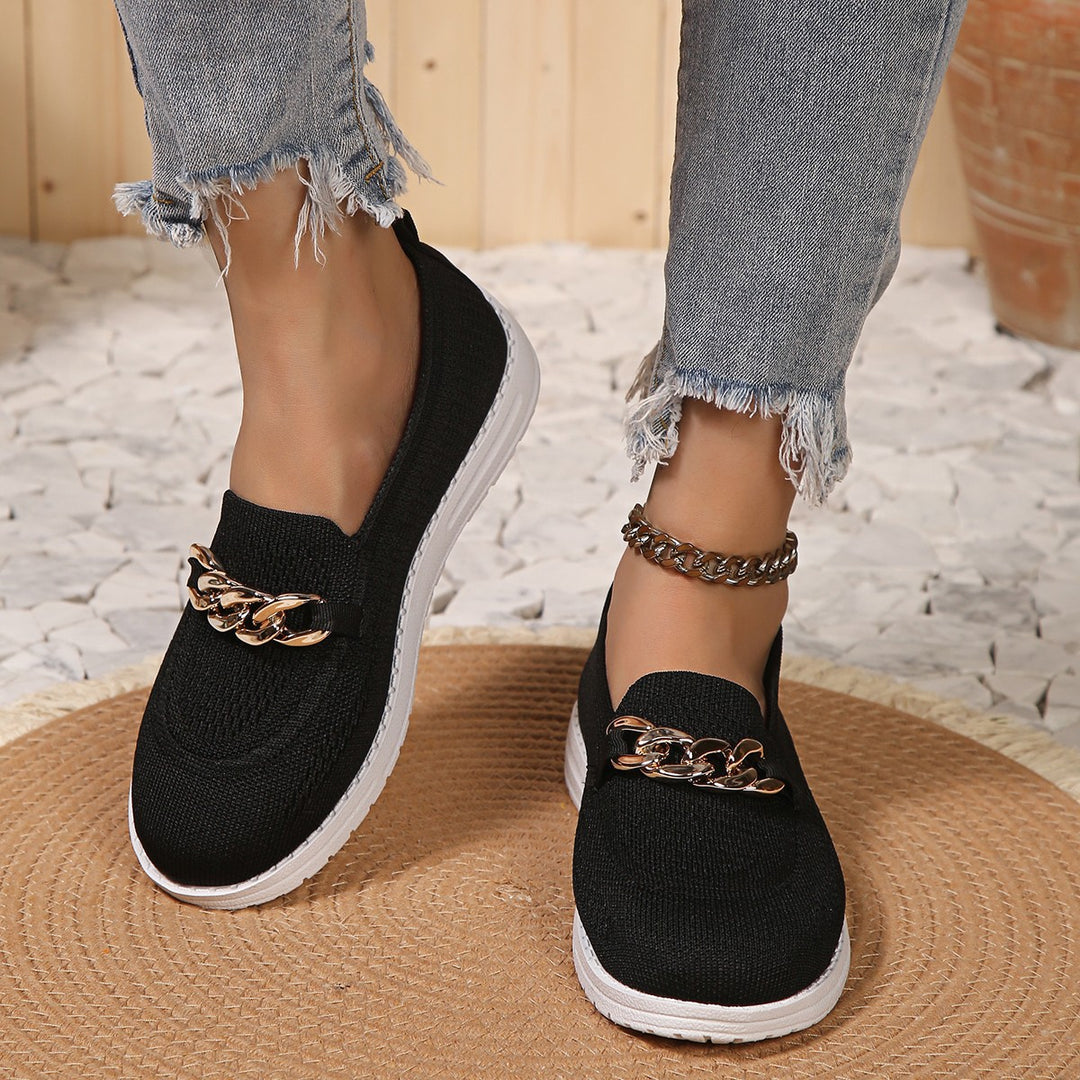 Dame Slip-On Sneakers med elegant kæde-detalje og åndbart overmateriale Stilla