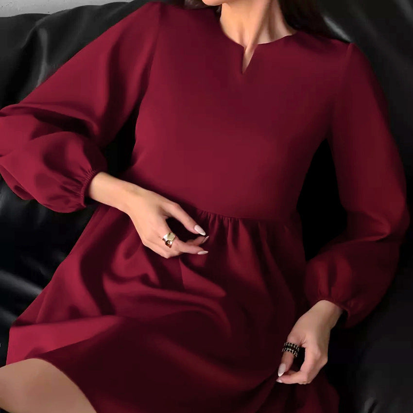 Dame Kort Kjole med bredt snit og elegante Puffærmer Stilla
