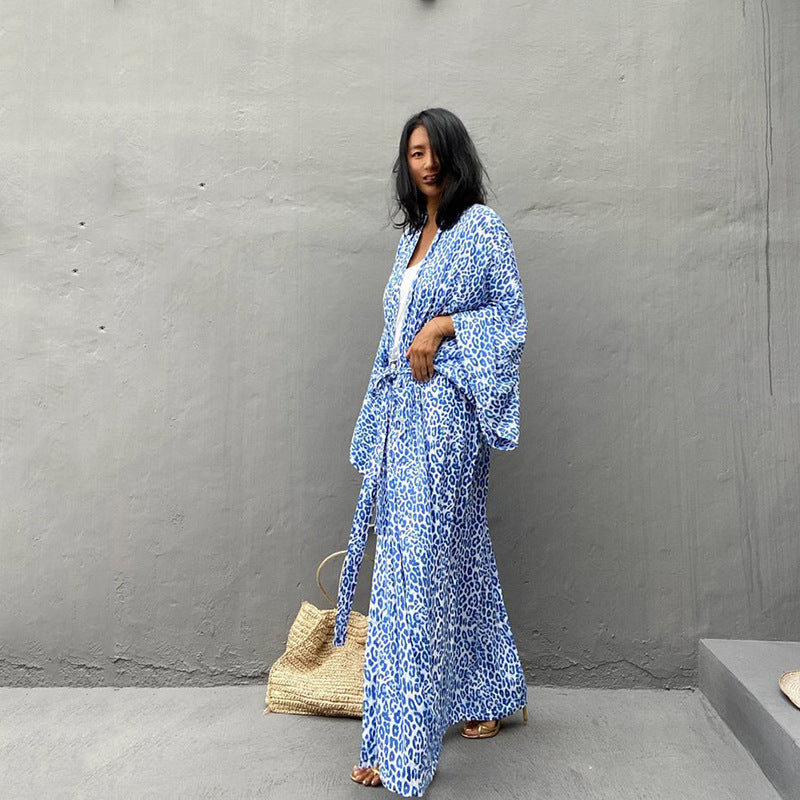 Dame Strandkimono med luftig pasform og moderigtigt leopardmønster Stilla