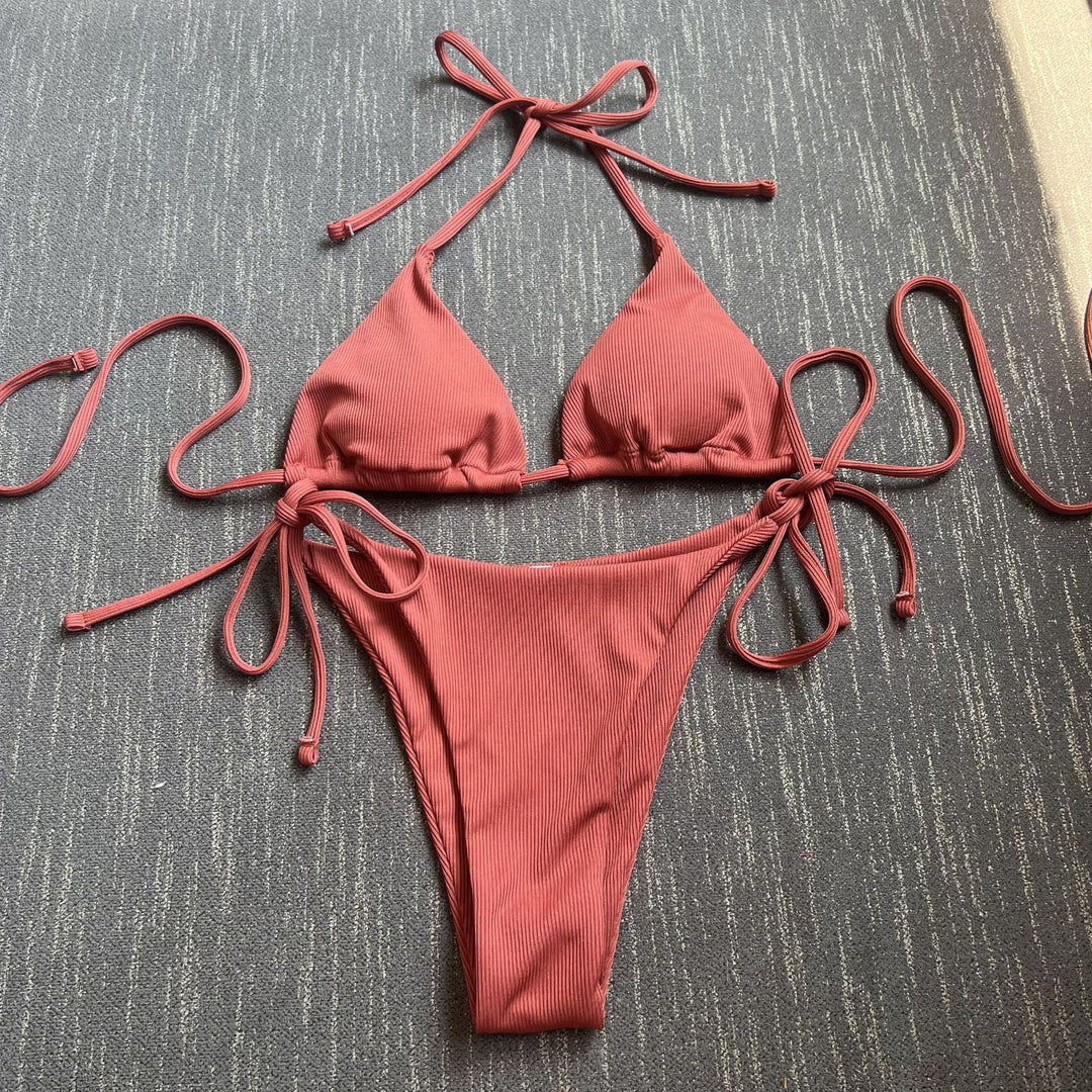 Dame Triangel-Bikini-Sæt med Justerbare Bindebånd og Ribbet Design Skovae
