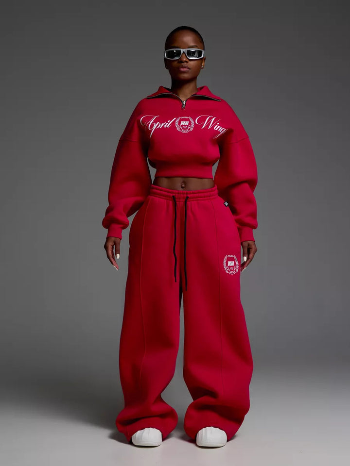 Kvinders sporty cropped sweatshirt med høj krave og komfortable joggingbukser Skovae
