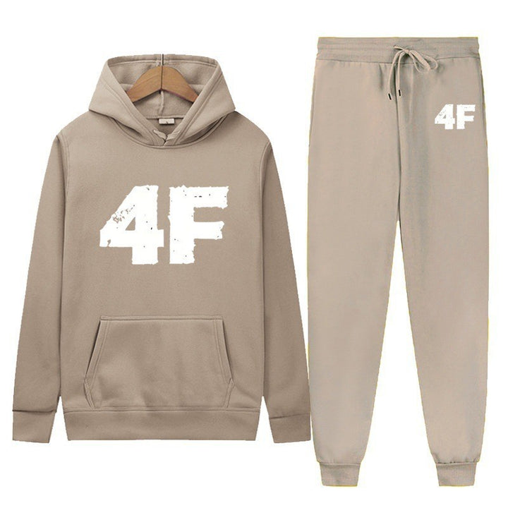 Kvinders hoodie og joggers sæt med sporty komfort Skovae