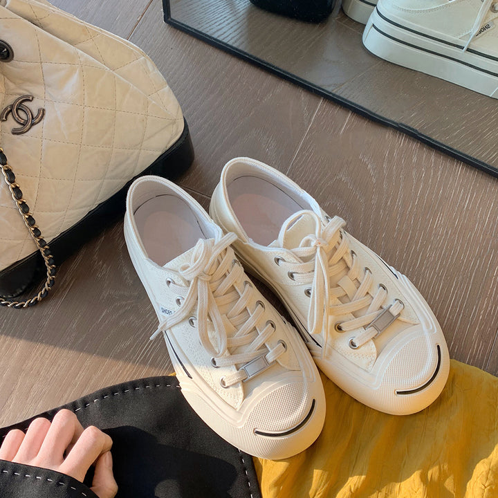 Dame sneakers i moderne design med komfortabel dæmpning og slidstærkt overmateriale Stilla