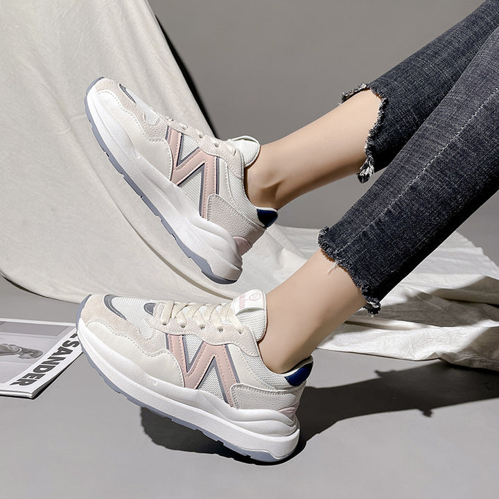 Dame Sporty Sneakers med åndbar mesh-konstruktion og stødabsorberende sål Stilla