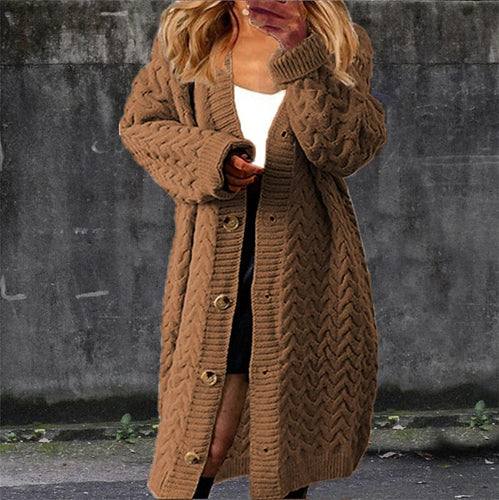 Kvindernes chunky strik cardigan med tekstureret kabeldesign og praktiske lommer Stilla