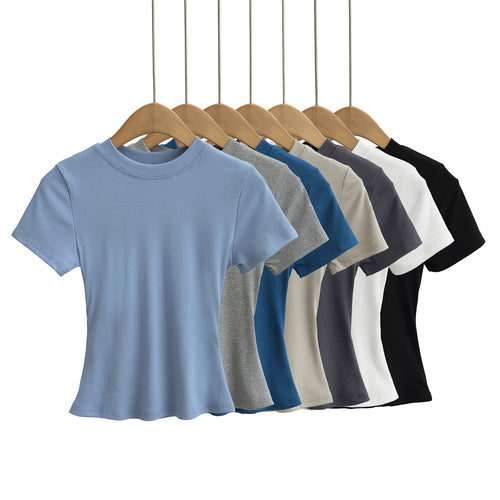 Dame kropsnær kortærmet T-shirt med fint ribmønster og rund halsudskæring Stilla