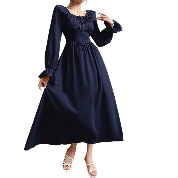 Dame Maxikjole med elegante flæsedetaljer og lange ærmer Stilla