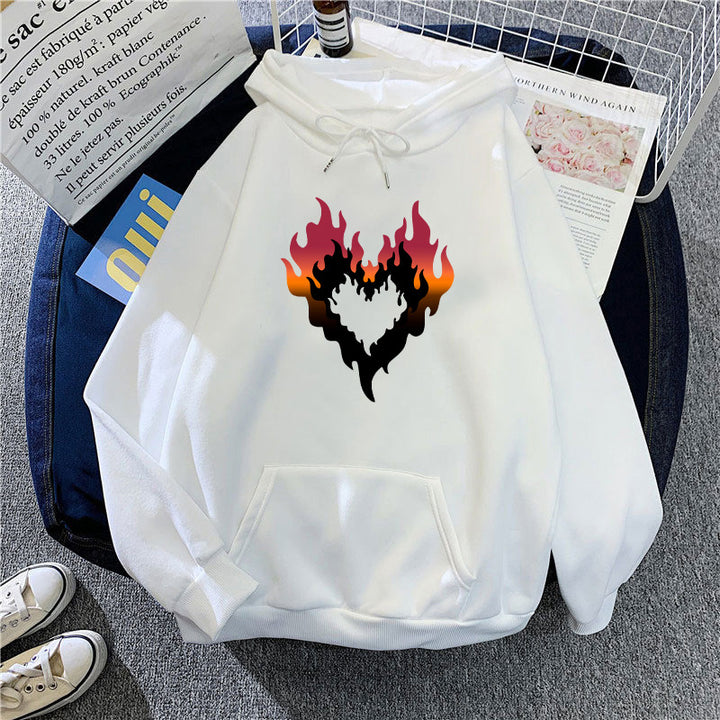 Kvinders hoodie med kreativ flammehjerte design Skovae