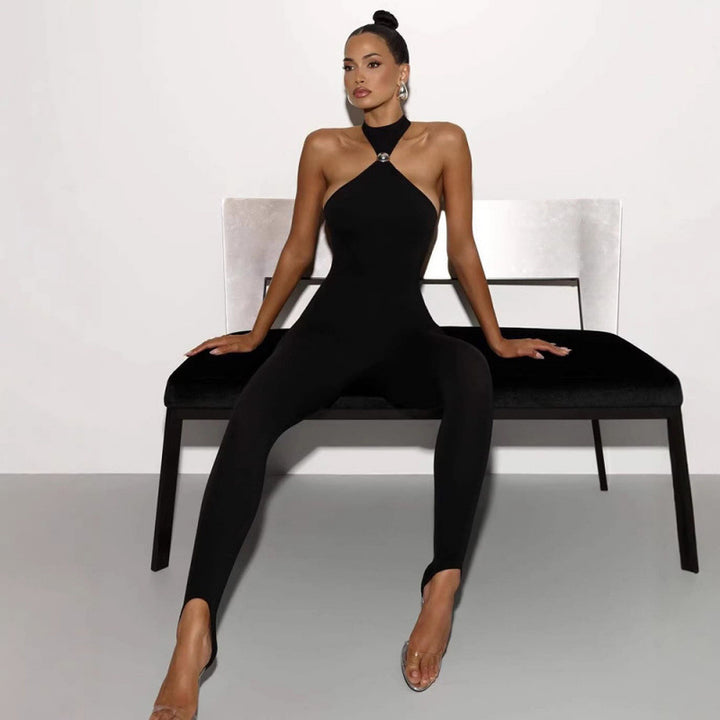 Damen Sportlicher Einteiler mit elegantem Kragen und dezenten Cut-Outs Skovae