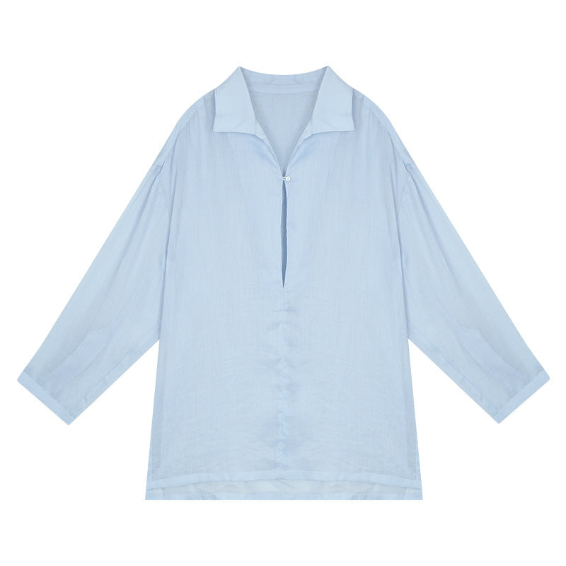 Dame luftig bluse med moderne snit og elegante knapdetaljer Stilla