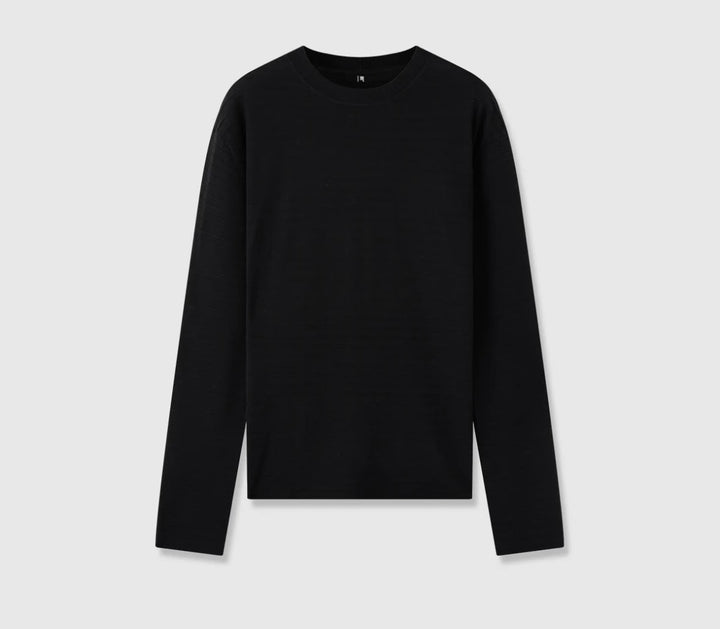 Dame fint strikket langærmet t-shirt med rund halsudskæring og smal pasform Stilla