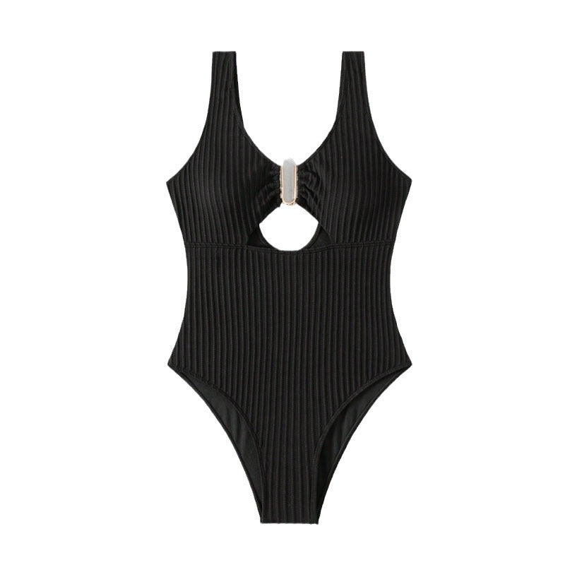 Dame Cut-Out Badedragt med elegant ribbet design Skovae
