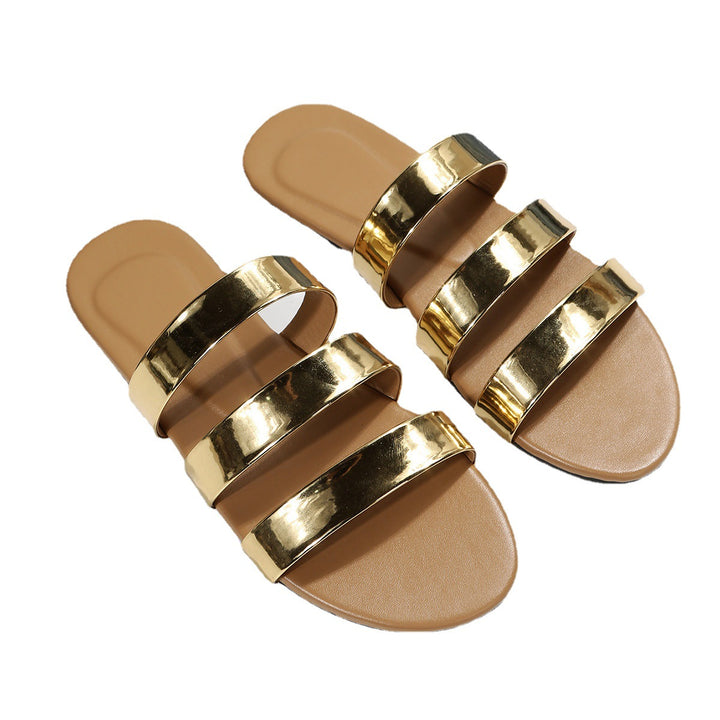 Dame Slipper med skinnende, brede metallic-stropper og komfortabelt fodseng Stilla