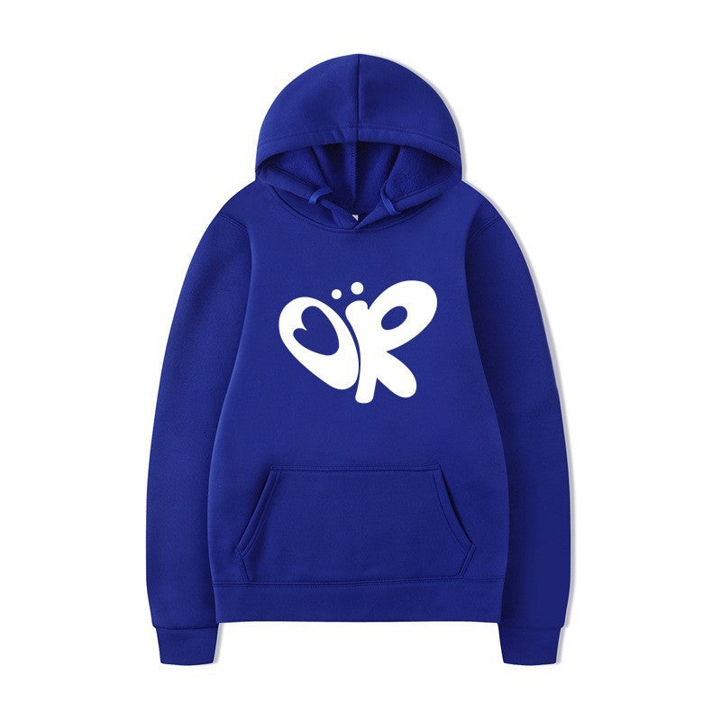 Dame hoodie med stort print og praktisk kænguru lomme Skovae