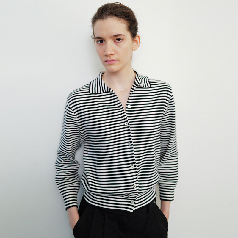 Dame elegant stribet knap-cardigan med klassisk krave Stilla