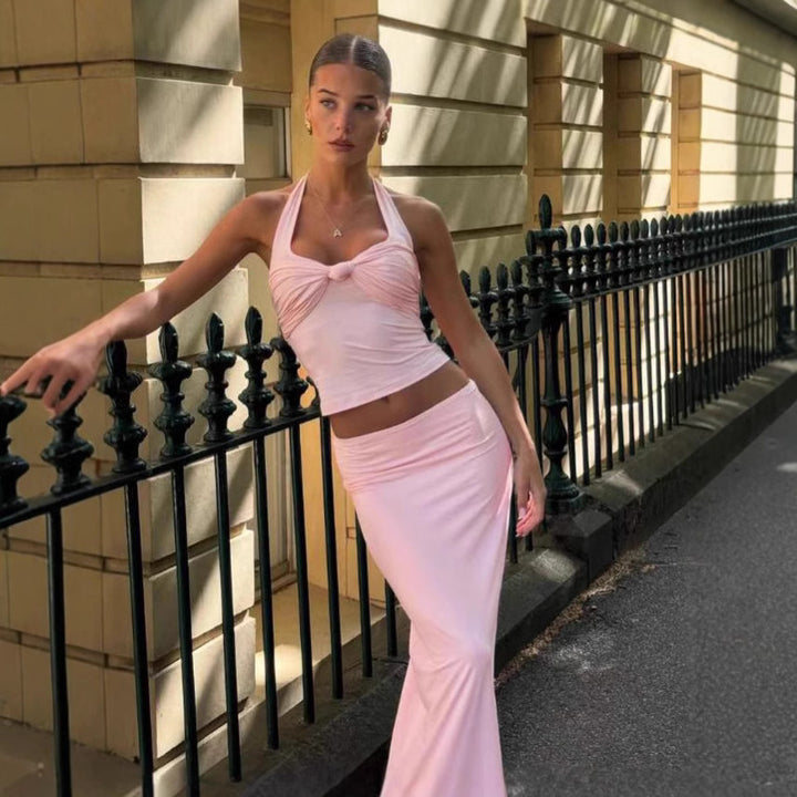 Dame maxikjole med elegant knude og figursyet snit Stilla