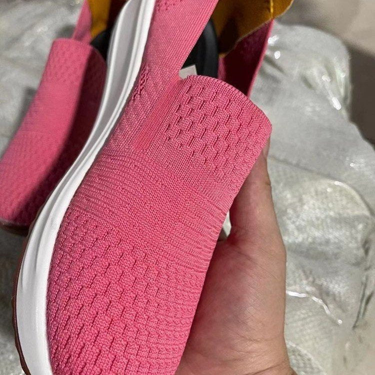 Dame åndbare Slip-On Sneakers med skridsikker sål og fleksibelt strik-overmateriale Stilla