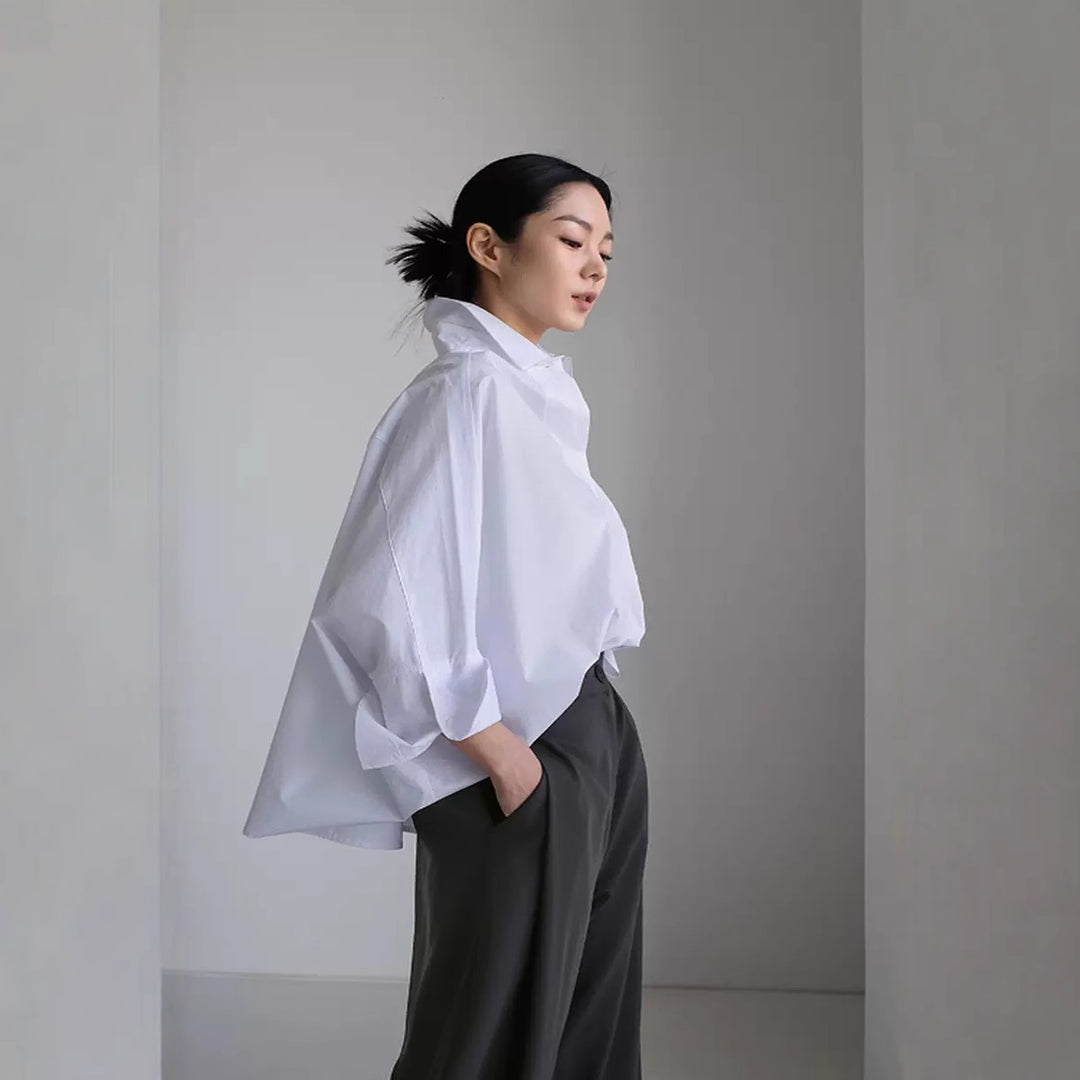 Dame mode Oversized-bluse i kvalitetsbomuld med afslappet snit og ståkrave Stilla