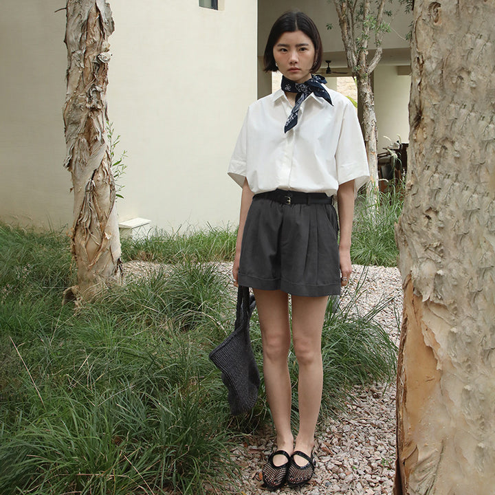 Dame Chino-shorts med elegante folder og praktiske lommer Stilla
