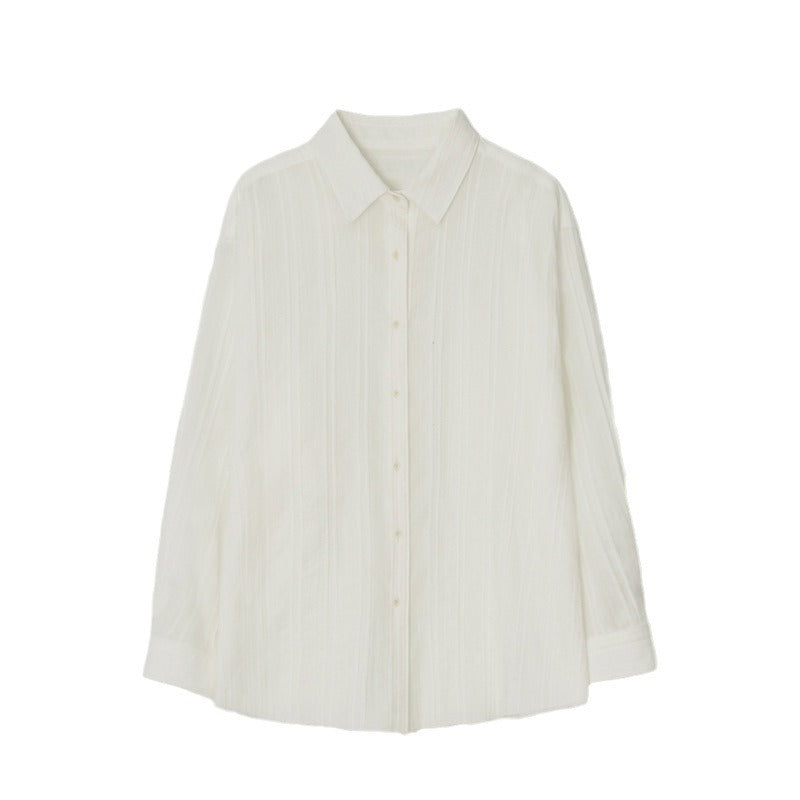 Dame let bluse med elegante striber og løs pasform Stilla