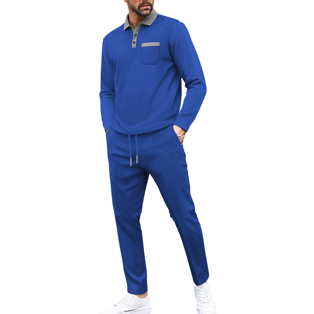 Herrer nan Rejse-sæt bestående af struktur jersey med langærmet polo t-shirt, brystlomme og smalt indsnævret snørebåndsbukser Skovae