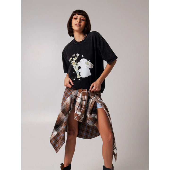Dame T-shirt med afslappet kunstmotiv og behagelig pasform Stilla