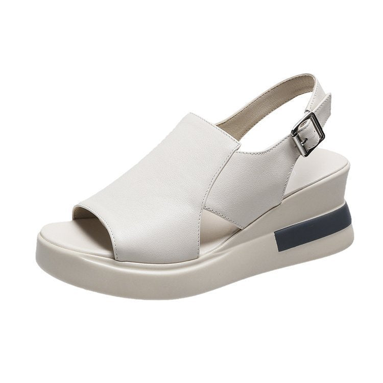Dame Plateau-sandaletter med elegant remdesign og komfortabelt fodseng Stilla